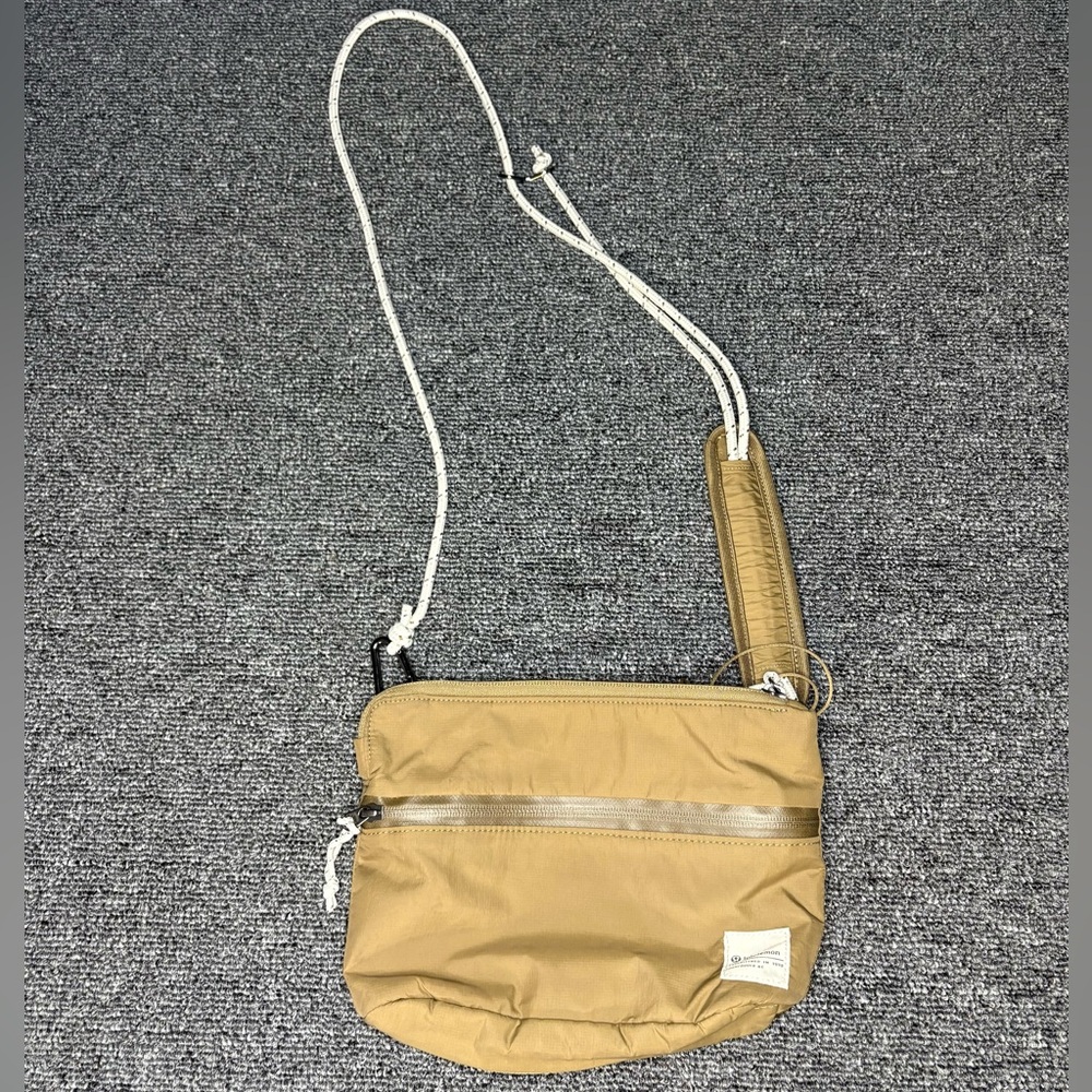 Lululemon Patch Logo Crossbody Bag
